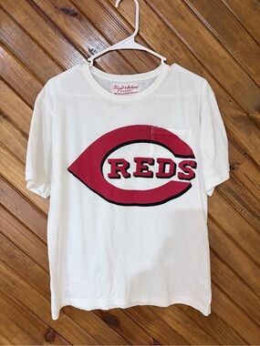 Wright & Ditson White Tee with Red Label